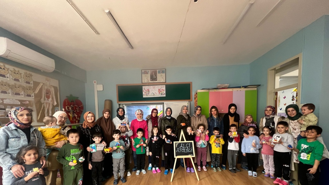 Miniklerimizden Atölye Çalışması